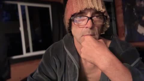 Snapshot of feelplaygroundflow chatting on 09-19-25, 02:57 feelplaygroundflow online show from 09-19-25, 02:57