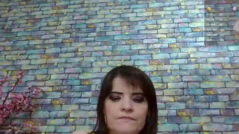 Laura online show from 12-22-24, 10:25