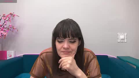 Laura online show from 05-08-26, 11:21