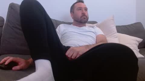 feetnc0ck69 online show from 06-06-26, 01:21