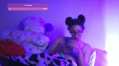 Soley online show from 02-02-25, 07:46