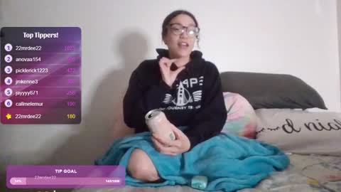 Soley online show from 02-18-25, 11:41