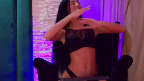 FeetVibe online show from 04-30-26, 05:25