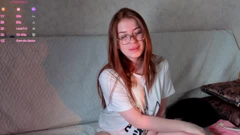 Hi Im Milly  nice 2 meet u 3 online show from 06-04-26, 04:35