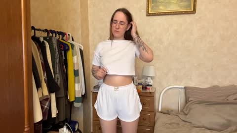 Mary online show from 04-10-26, 07:46