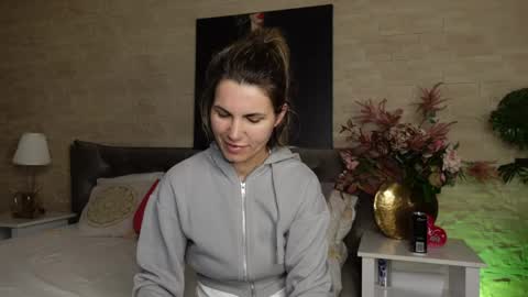 Snapshot of feliciakrige chatting on 05-03-26, 07:53 FeliciaKrige online show from 05-03-26, 07:53