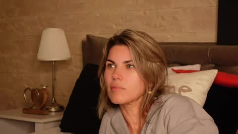 Snapshot of feliciakrige chatting on 05-24-26, 06:57 FeliciaKrige online show from 05-24-26, 06:57