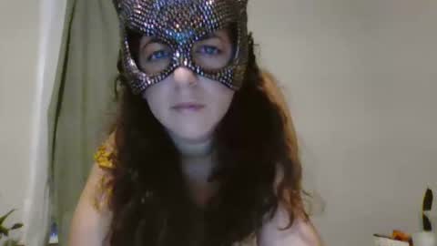 Snapshot of feliciano711 chatting on 10-31-25, 06:53 feliciano711 online show from 10-31-25, 06:53