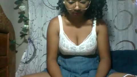 felicie515247 online show from 03-13-26, 05:36