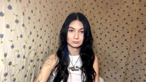 Lola online show from 03-12-26, 07:42