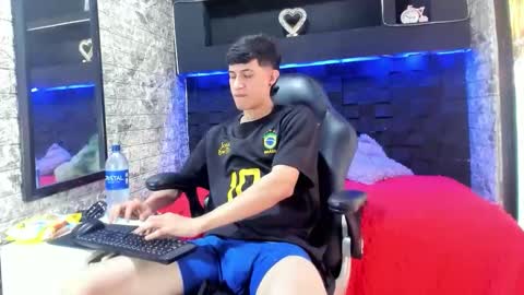 felipe fiire online show from 05-12-26, 01:52