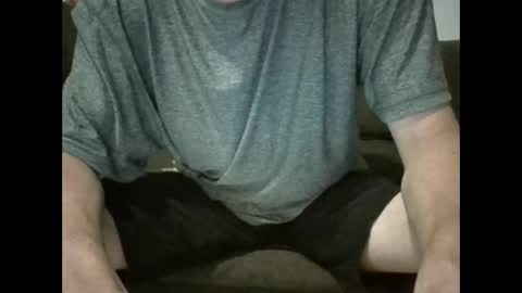Snapshot of felipesmg2 chatting on 02-18-25, 02:05 felipesmg2 online show from 02-18-25, 02:05