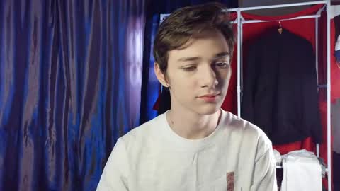 Snapshot of felix_morison chatting on 03-17-26, 06:50 Felix online show from 03-17-26, 06:50