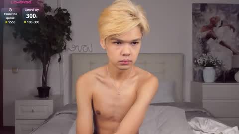 Felix online show from 02-21-25, 04:16