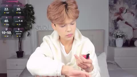 Felix online show from 09-24-25, 04:21