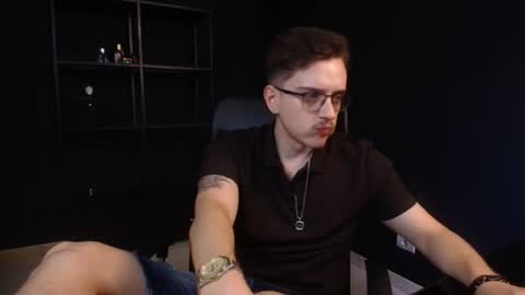 Snapshot of felixstark chatting on 06-16-26, 05:10 FelixStark online show from 06-16-26, 05:10