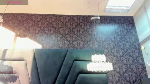 Femboy Max online show from 11-22-25, 11:53