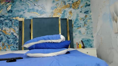 Femboy Max online show from 11-30-25, 12:20