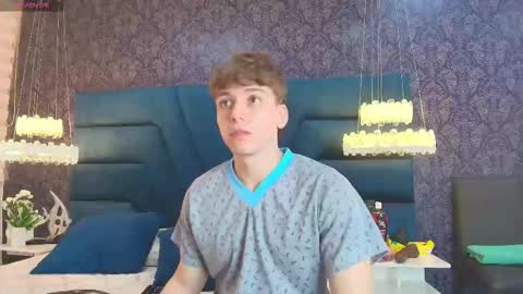 Femboy Max online show from 01-10-26, 11:56