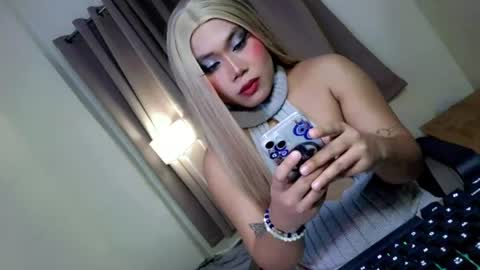 femboy_veronica online show from 06-15-26, 04:31