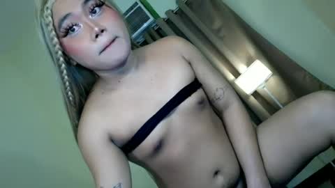 femboy_veronica online show from 06-22-26, 09:39