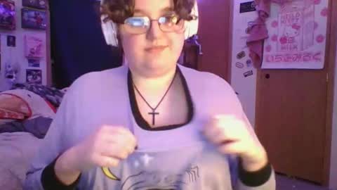 femcelsam online show from 04-06-26, 04:10