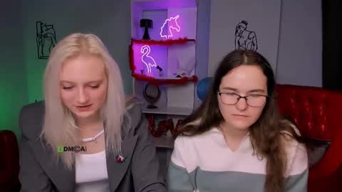 Snapshot of femida_love chatting on 03-12-25, 11:42 Femida online show from 03-12-25, 11:42