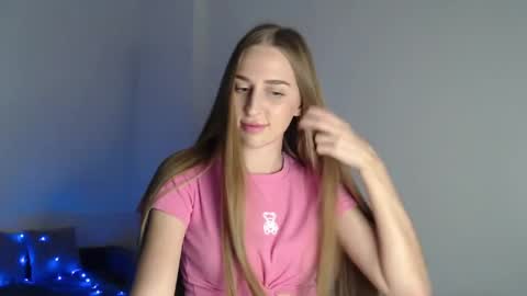 Snapshot of femkedejager chatting on 01-16-25, 11:48 Femke online show from 01-16-25, 11:48