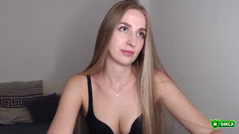 Femke online show from 06-26-26, 09:19