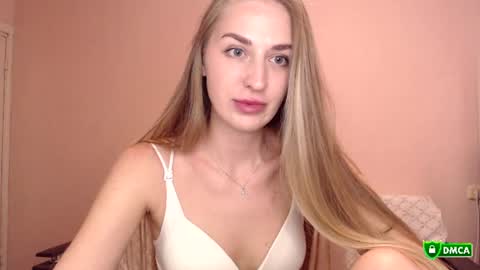 Femke online show from 07-17-26, 07:30