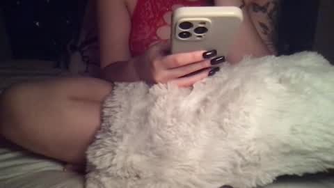 Snapshot of femmefatalebabe chatting on 11-13-25, 03:49 online show from 11-13-25, 03:49