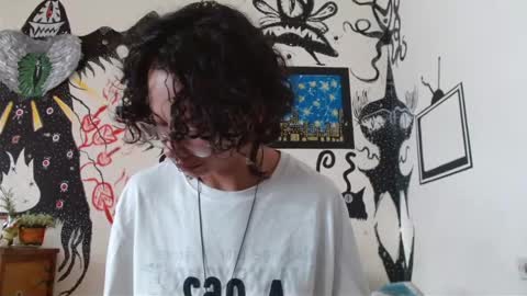 Snapshot of fenixmfx chatting on 09-30-25, 03:06 Fenix online show from 09-30-25, 03:06