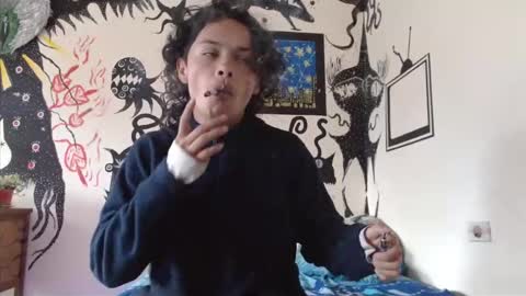 Snapshot of fenixmfx chatting on 10-01-25, 04:24 Fenix online show from 10-01-25, 04:24