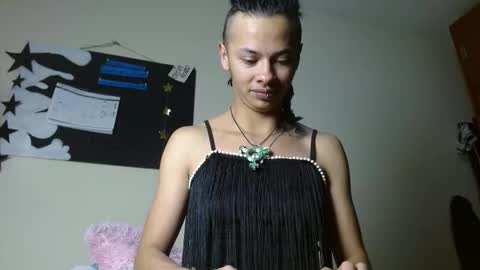 Snapshot of fenixmfx chatting on 11-12-25, 11:58 Fenix online show from 11-12-25, 11:58