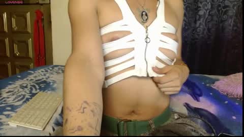 Snapshot of fenixmfx chatting on 04-06-26, 11:11 Fenix online show from 04-06-26, 11:11