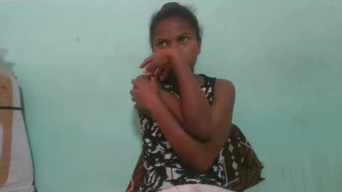 Snapshot of fenou122745 chatting on 09-26-25, 05:22 fenou122745 online show from 09-26-25, 05:22