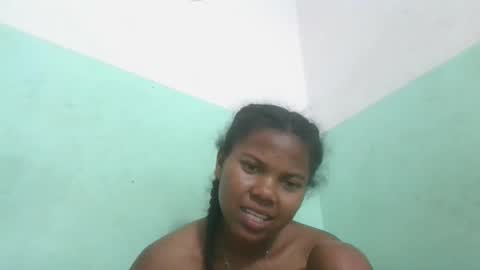 Snapshot of fenou122745 chatting on 10-15-25, 06:41 fenou122745 online show from 10-15-25, 06:41