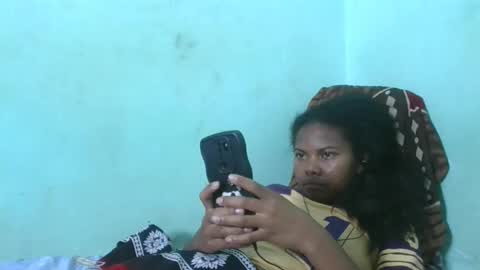 Snapshot of fenou122745 chatting on 01-17-26, 07:17 fenou122745 online show from 01-17-26, 07:17