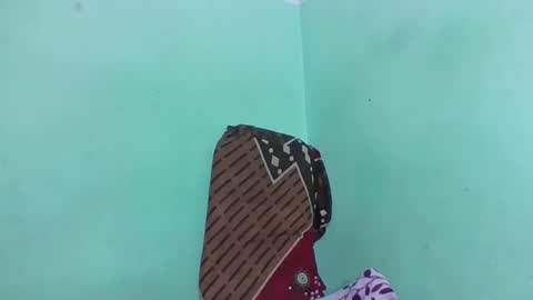 Snapshot of fenou122745 chatting on 03-12-26, 08:20 fenou122745 online show from 03-12-26, 08:20