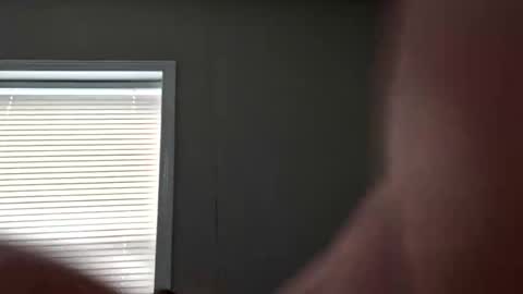 Snapshot of fer28639 chatting on 11-22-25, 05:01 fer28639 online show from 11-22-25, 05:01