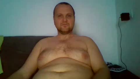 Snapshot of ferkooo111 chatting on 12-27-24, 05:09 Dorotheo online show from 12-27-24, 05:09