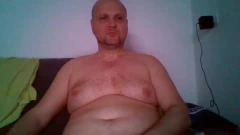 Snapshot of ferkooo111 chatting on 03-05-25, 04:45 Dorotheo online show from 03-05-25, 04:45