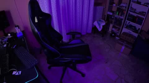 Fernan online show from 11-18-25, 06:01