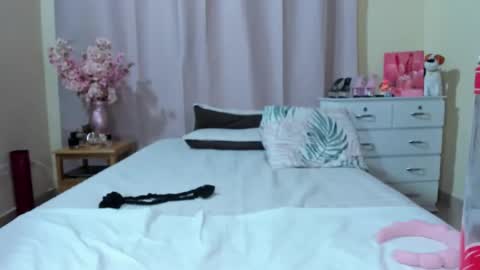 Snapshot of fernanda_151 chatting on 02-03-26, 01:37 fernanda_151 online show from 02-03-26, 01:37