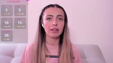fernanda  online show from 06-18-26, 04:33