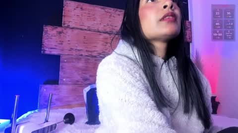 fernanda_liie_ online show from 05-27-26, 12:35