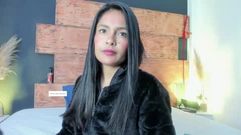fernanda_liie_ online show from 06-19-26, 12:09