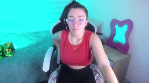 Snapshot of fernandadiaz05 chatting on 01-27-25, 06:09 Fernanda Diaz online show from 01-27-25, 06:09