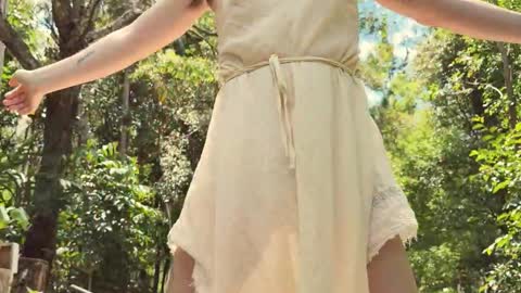 Snapshot of fernydew chatting on 10-30-25, 02:24 Fern next stream 430pm Monday PST online show from 10-30-25, 02:24