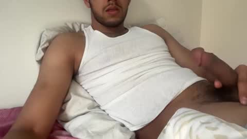 Snapshot of ferrero_8 chatting on 03-27-26, 11:04 ferrero_8 online show from 03-27-26, 11:04